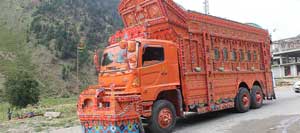 LAHORE – To combat dangerous gauze situations, Lahore’s Chief Traffic Officer( CTO) blazoned new restrictions on bank- emitting vehicles.