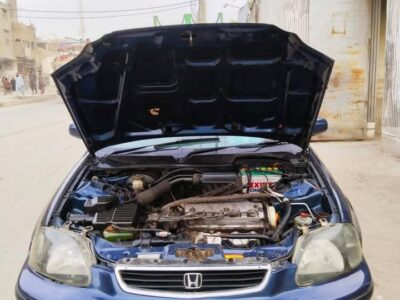 Honda Civic Automatic VTi 1997 model