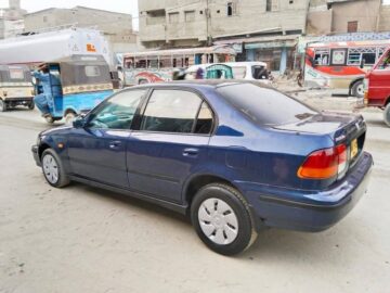Honda Civic Automatic VTi 1997 model