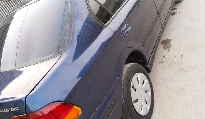 Honda Civic Automatic VTi 1997 model