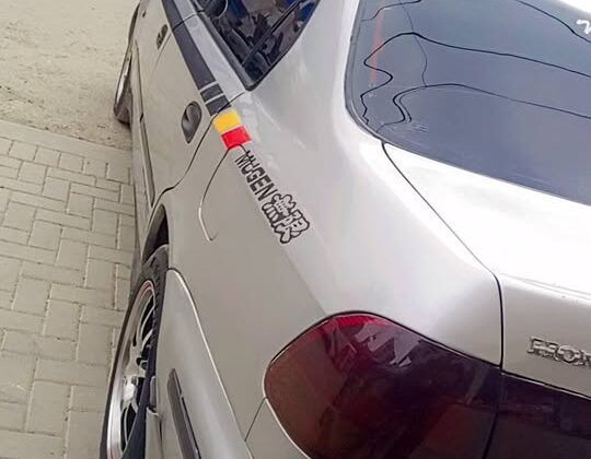 Civic 1998 auto