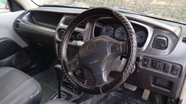 Toyota duet automatic