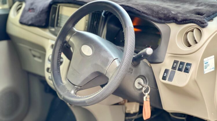 Silver Subaru pleo 2014 model reg 2017